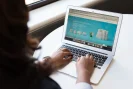 Contoh Website Sukses di Indonesia & Kunci Keberhasilannya